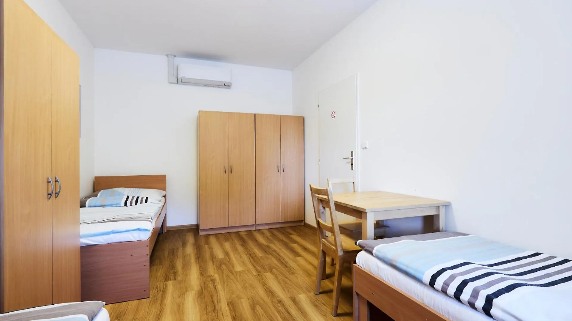 Lejlighed Apartmany Ubytovani Alfa Prag
