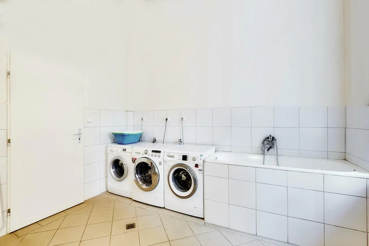 Apartmany Ubytovani Alfa Prag Tjekkiet